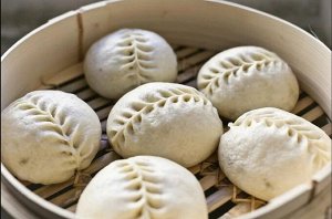 Булочки бао (3 классика+3 с кимчи+3 фунчоза с курицей) +1 подарок