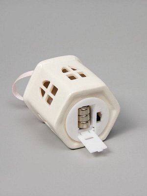 Светодиодная фигура «Домик», 9.3x6x6 см, 1 LED, керамика, от батареек LR44x3 шт., тёплый белый свет