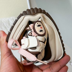 Детские кроссовки