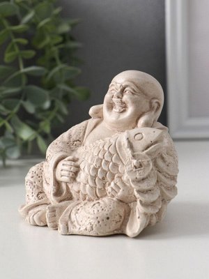 Фигурка гипс «Хотей с рыбой», 8.5x11x9 см, слоновая кость
