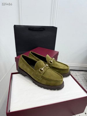 Лоферы женские замшевые