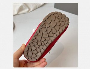 Детские кроссовки