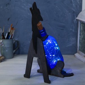 Светильник в бутылке на деревянной подставке "Волк"