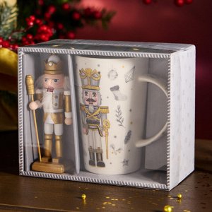 Подарочный набор LEFARD Nutcracker: фарфоровая кружка 385 мл и ёлочная игрушка