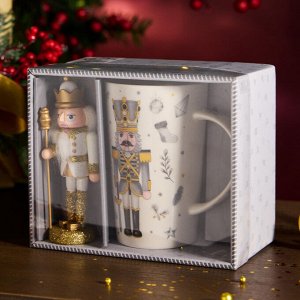 Подарочный набор Lefard Nutcracker: фарфоровая кружка 385 мл и ёлочная игрушка