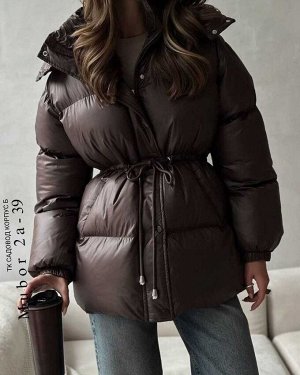 КУРТКА КУРТКА 42 размер 
полу обхват груди - 51 см
длина изделия - 66 см
рукав - 51 см