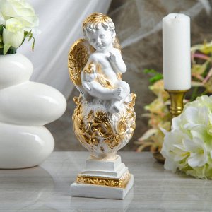 Статуэтка "Ангел на шаре" белая с золотом. 30 см