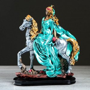 Сувенир "Девушка на лошади" серебро. цветная. 35 см. микс