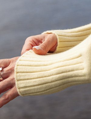 Джемпер из пряжи с кашемиром