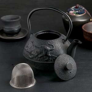 Чайник Доляна «Золотой дракон», с ситом, 700 мл, с эмалированное покрытие внутри, цвет чёрный