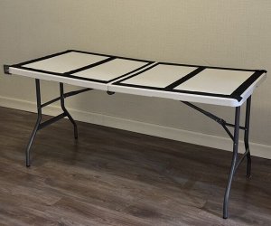 Стол складной пластиковый 150x135