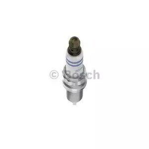 Свеча зажигания Bosch Double Platinum с платиновым электродом, арт. ZR5TPP330
