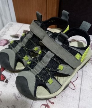 Спортивные сандали на мальчика. Очень удобные! Можно в сад! Длина по стельке 18,5-19 см