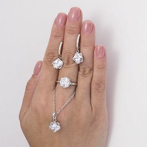 Серебряное кольцо с бесцветными фианитами - 1182