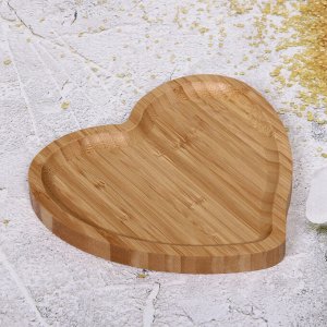 Поднос бамбуковый для подачи блюд "SHEF" 18*19см Сердце