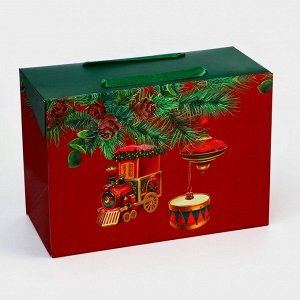Сумка-коробка подарочная новогодняя «Паровозик», 23*16*11 см.