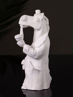 Фигурка гипс «Конь в пальто», 11x5 см, натуральный