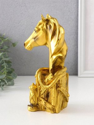 Фигурка «Бюст. Золотой конь с фонарём», полистоун, 11x6.5x19 см