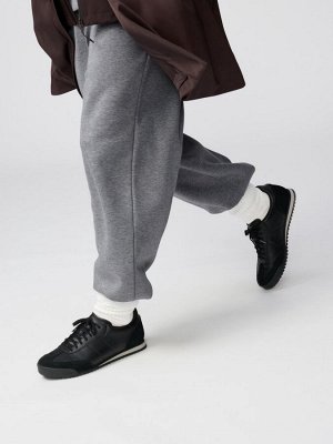 UNIQLO: C - элегантные и универсальные кроссовки унисекс - 09 BLACK