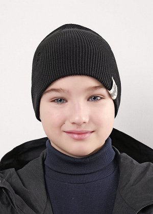 Шапка. Цвет: чёрный