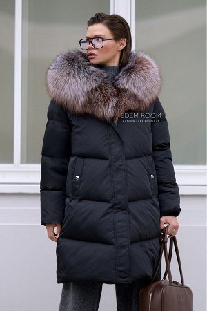 Пуховик с густым мехом