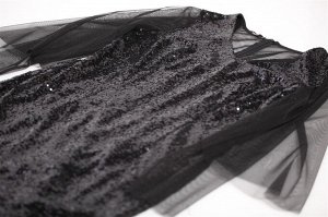 Платье Платье TEZA 274 чёрный 
Состав ткани: ПЭ-100%; 
Рост: 164 см.

Платье полуприлегающего силуэта из ткани из пайеток с втачным рукавом. Рукав их прозрачной сетки двойной, нижний прямой зауженный