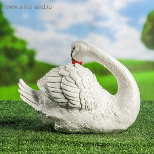 Садовая фигура "Лебедь Амина"