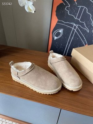 Угги женские короткие зимние натуральные