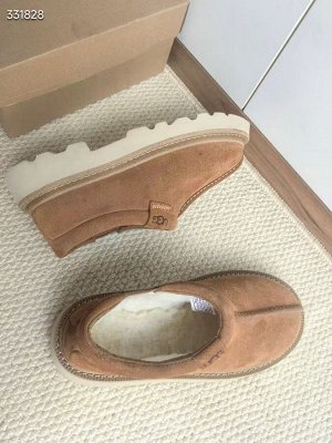 Угги короткие унисекс зимние натуральные