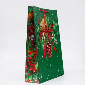 Пакет подарочный новогодний ламинированный «Шишка», 33x42.5x10 см