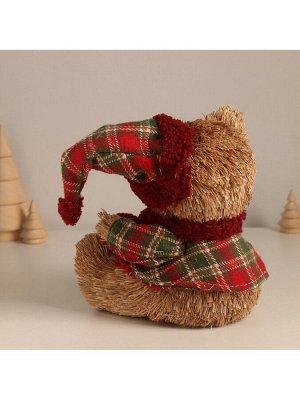 Фигурка новогодняя «Мишка в клетчатом костюме и колпаке», 17x16x13 см
