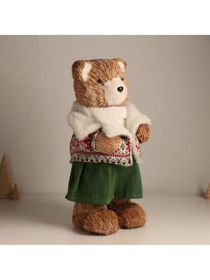 Фигурка новогодняя «Медведица в зимней одёжке», 20x17x41 см