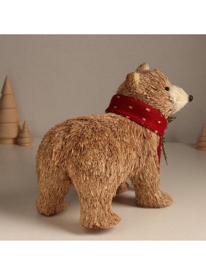 Фигурка «Медведь в вязаном шарфике с шишками и ягодками», 12x22x19 см