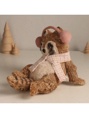 Фигурка новогодняя «Лежачий енот в наушниках», 17.5x21x18 см
