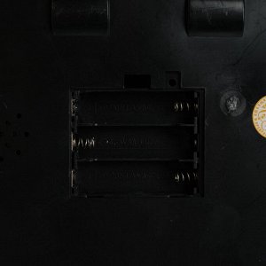 Фигурка светящаяся «Дед Мороз украшает ёлочку», крутящаяся, 26.5x16x17.5 см