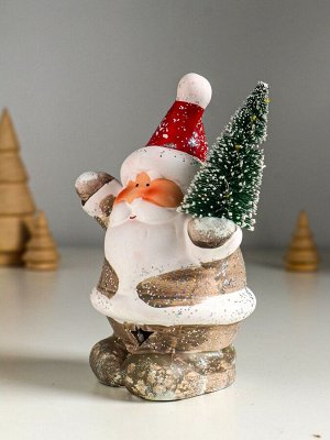 Фигурка светящаяся «Дед Мороз в серебристой шубке с ёлочкой», керамика, 9.5x7.5x14.5 см