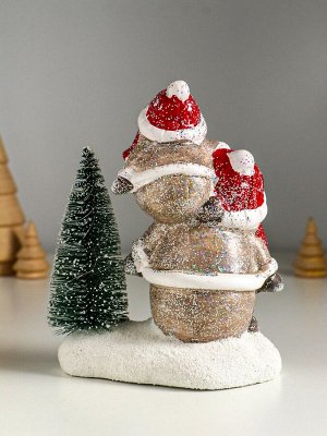 Фигурка светящаяся «Два снеговичка у ёлочки», керамика, 12x7.5x15.5 см