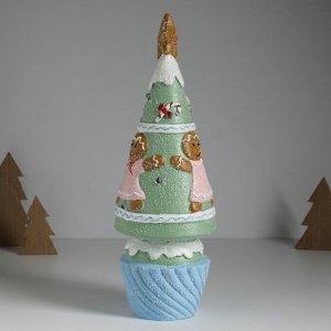 Фигурка светящаяся керамика «Пряничная ёлочка с печенюшками», зелёная, 10x10x31 см