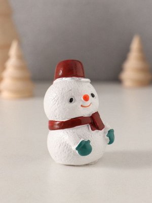 Набор фигурок полистоун «Новогодние персонажи», 4 шт., 2.6x3.3x5 см