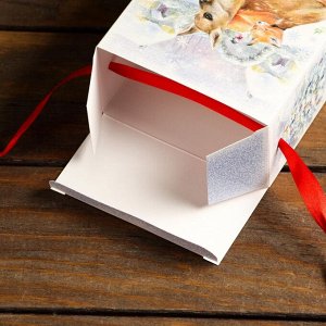 Подарочная новогодняя коробка «Игрушка на елку», 11x6x11 см
