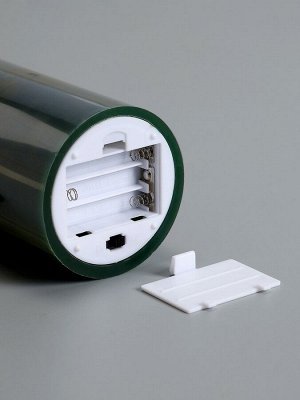 Светодиодная свеча восковая «Глубокий зеленый», 15x7 см, от батареек АААx3, свечение тёплое белое