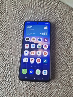 Смартфон Samsung Galaxy S24 FE 256гб