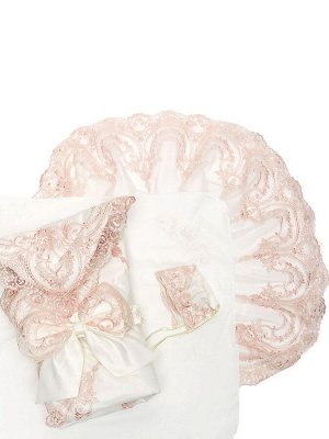 Зимний конверт-одеяло на выписку "Роскошный" (молочный с розовым кружевом)