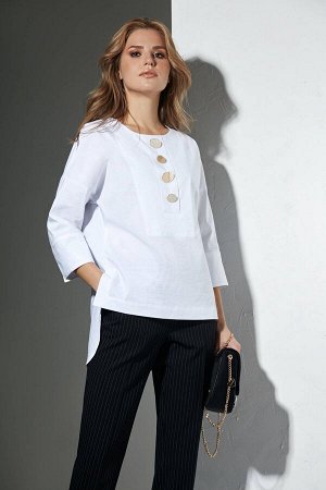 Блуза Блуза Lokka 532 белый 
Состав ткани: Хлопок-100%; 
Рост: 164 см.

Каждое время года вносит свои коррективы в тот или иной фасон одежды. Тем не менее, красивые блузки всегда уместны, ведь главно