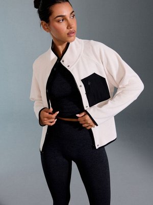 Экрю - спортивная флисовая куртка Active Supersoft
