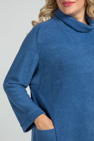 Платье Цвет:
голубой
Состав:
60%ПЭ 25%Ангора 15%эластан
Длина изделия:
105 см
Размер модели:
56
Рост модели:
174 см
Современное платье свободного силуэта из рыхлого трикотажного полотна "ангора". Пере