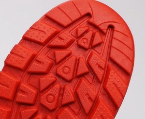 Ботинки зимние высокие на шнуровке утепленные на иск. мехе на толстой подошве, белый