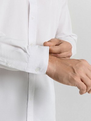 Рубашка мужская в белом цвете