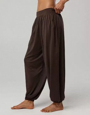By Aerie The Hugger Go With The Flow Baggy Jogger
