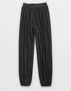 By Aerie The Hugger Go With The Flow Baggy Jogger